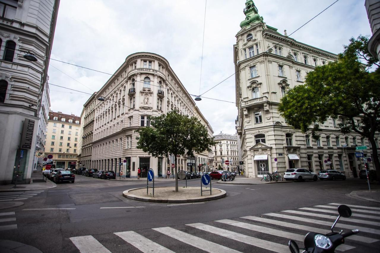 Private Central Vienna I Self Check In Ngoại thất bức ảnh