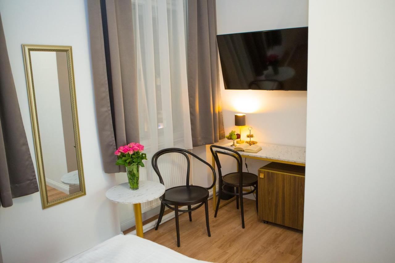Private Central Vienna I Self Check In Ngoại thất bức ảnh
